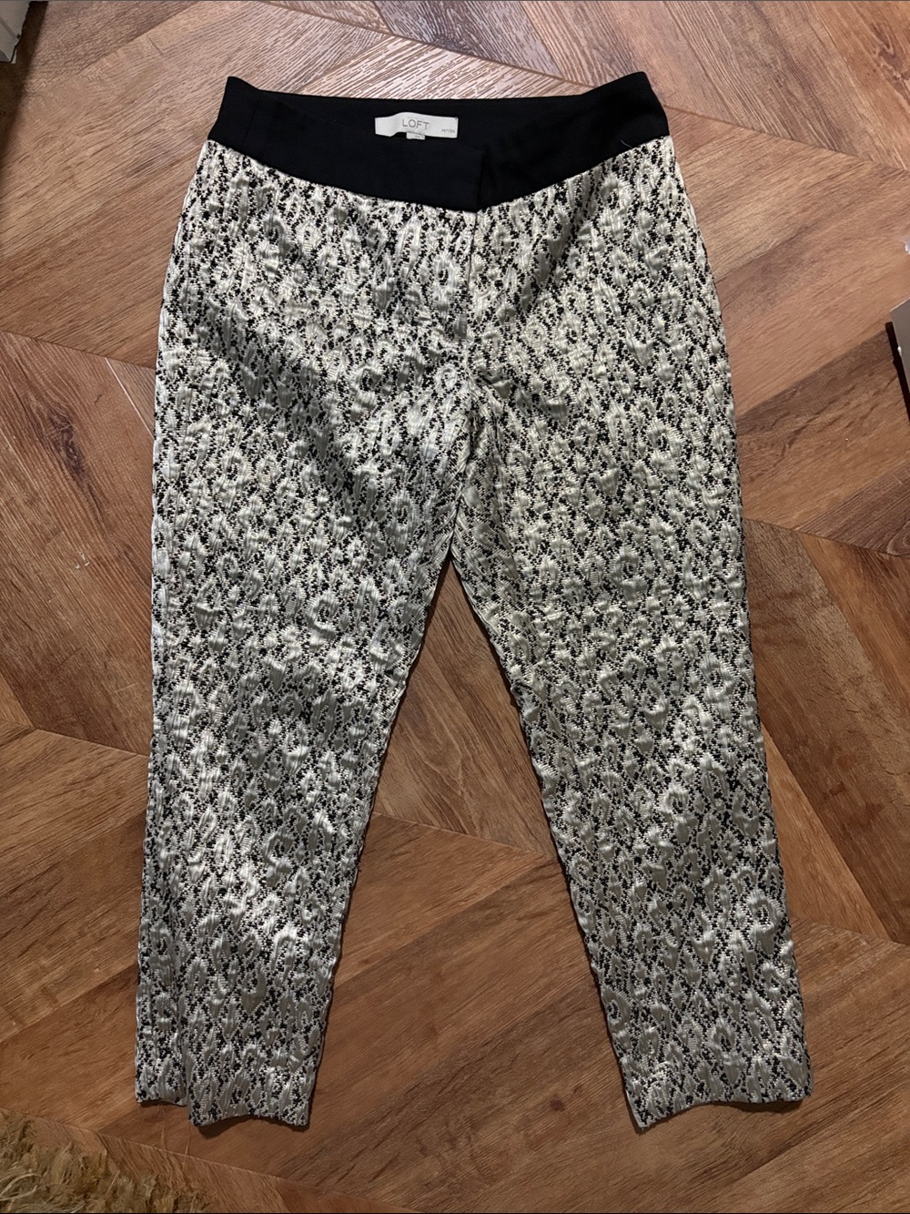 LOFT Metallic Gold & Black Textured Jacquard Ankle Pants - Size 2 petite